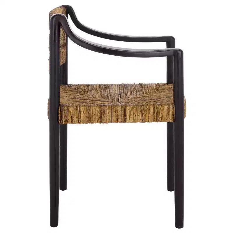 Chaise de salle à manger moderne en rotin de bananier avec accoudoirs et pieds en métal noir
