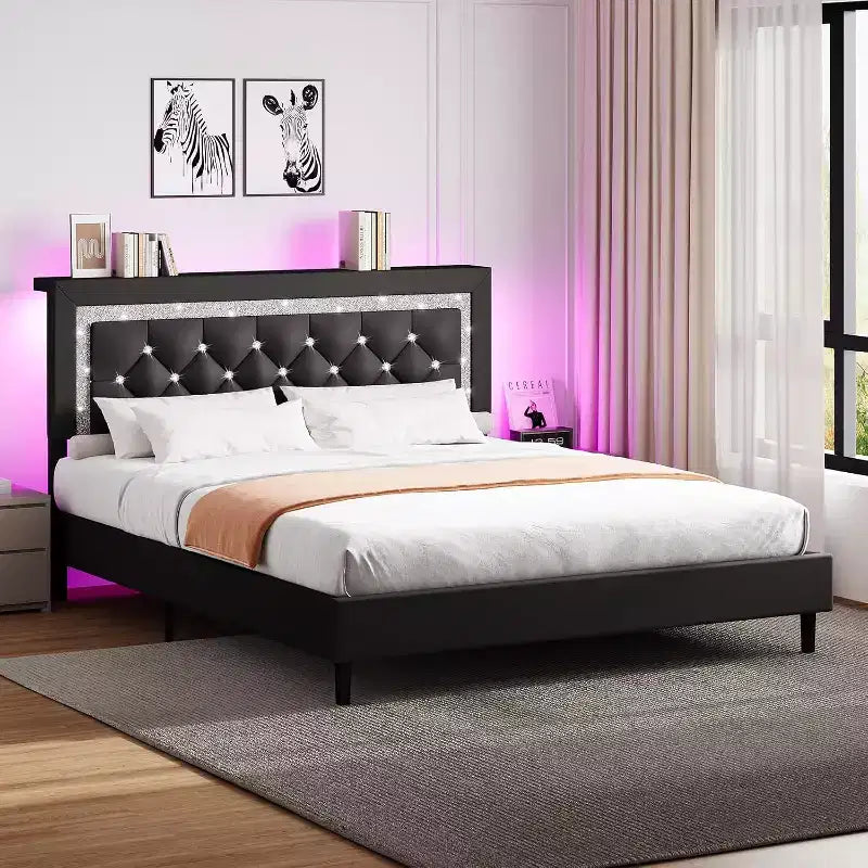 Cadre de lit plateforme avec tête de lit capitonnée en losanges, support à lattes en bois, pas besoin de sommier pour lit double, queen ou king size
